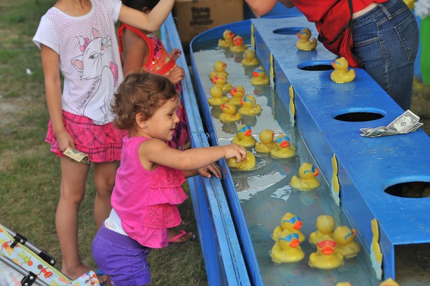 Hobart's Lakefront Festival continues through Sunday